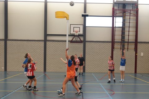 Korfbal C2  29 november-025.JPG